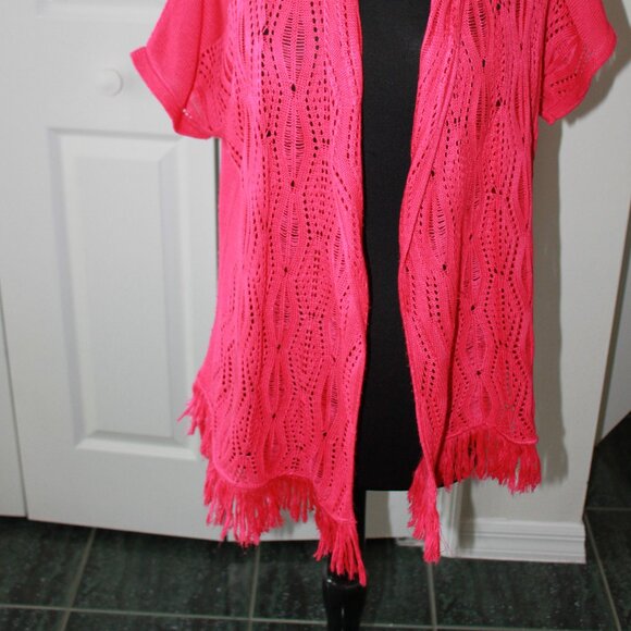 Bohemian Bright Rose-pink crocheted Ruby Rd. open front short-sleeve car… - Picture 3 of 12
